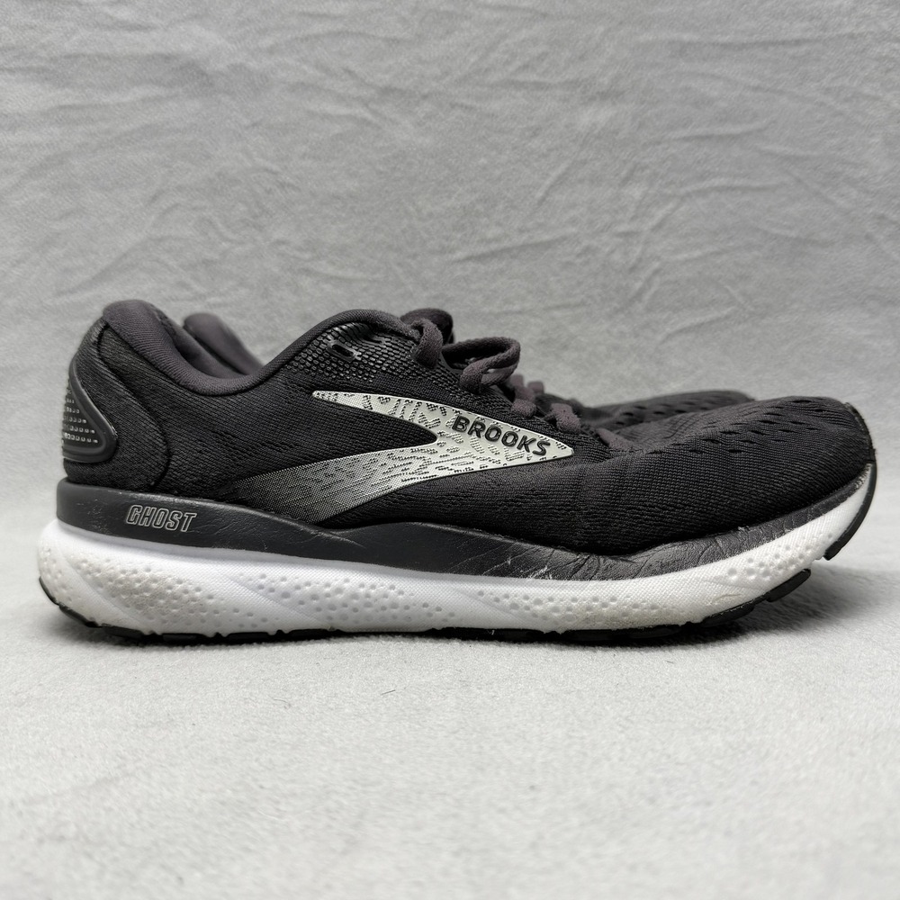 Brooks Ghost 16 Running Shoes Womens Size 7 Black Cushioned Neutral 1204071B090